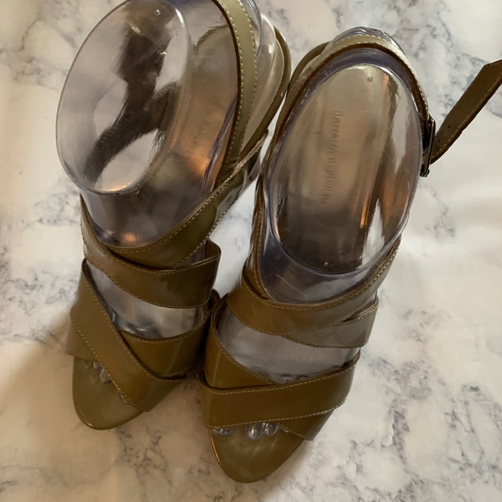 Banana Republic Strappy Tan Sandals